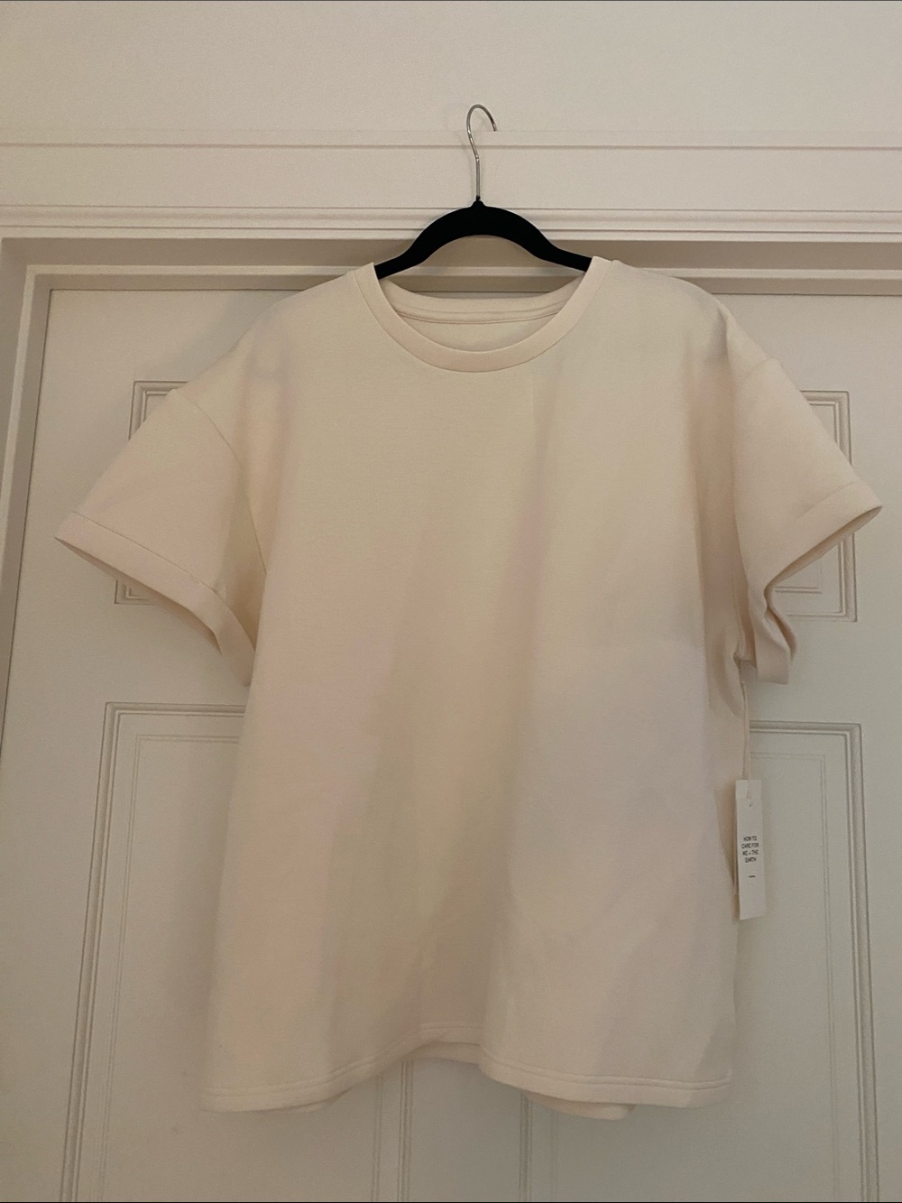 Leze The Label Women's Short Sleeve Sweatshirt in Cream